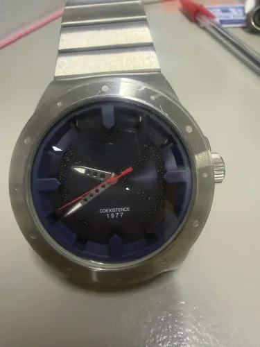 Relógio coexistem e 1977 perfeito estado