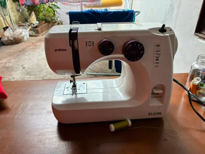 Maquina de costurar