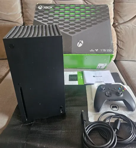 XBOX SERIES X 1TB COMPLETO IMPECÁVEL 