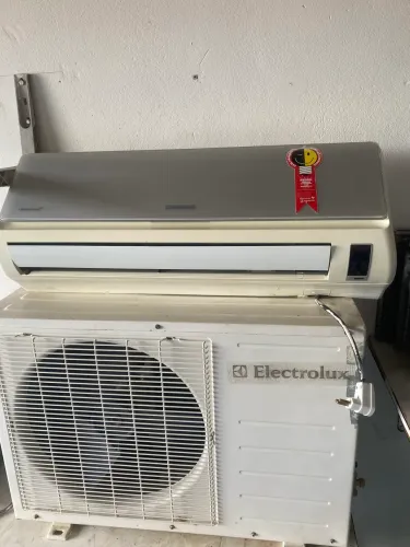 AR CONDICIONADO 9.000 Btu 1.200,00