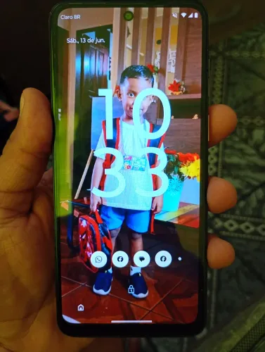 Moto G53 funcionando perfeitamente acompanha nota fiscal caixa e a cabeça do carregador..