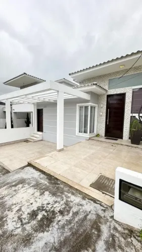 Casa com 4 dormitórios, 220 m² -Aluguel - Vale dos Cristais - Macaé/RJ