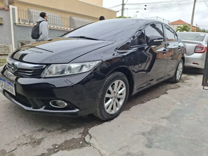 Honda Civic Sedan LXR 2.0 Flexone 16V Aut. 4P 2014
