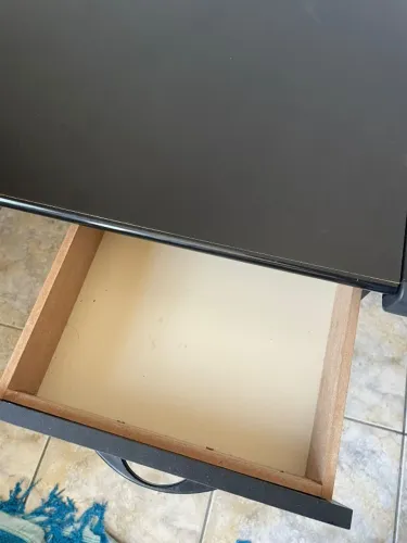 Mesa De Escritório Escrivaninha 1.20x60 C/gaveteiro Pé Metal - Preto