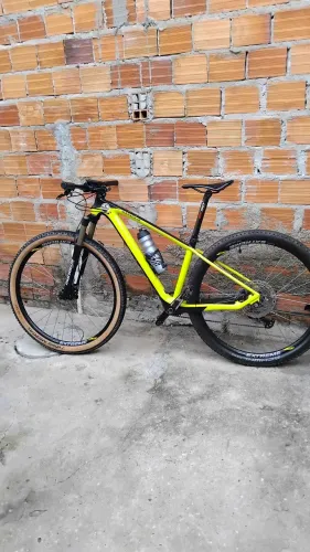 MTB  DE CARBONO  