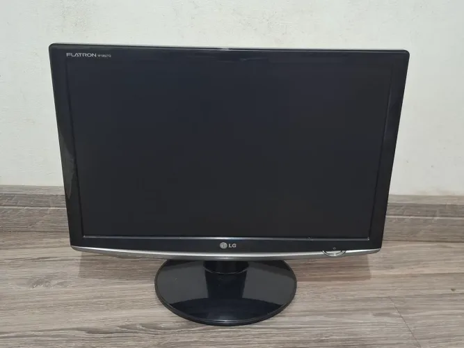MONITOR LG LCD W1752T + CABO DVI-D
