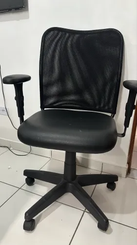 Cadeira giratória banco de couro
