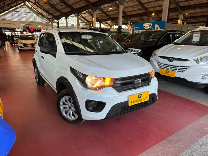 Fiat Mobi Like 1.0 Fire Flex 5P. 2024
