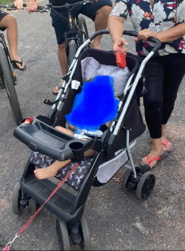 Carrinho + Bebê conforto