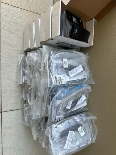 Sensor de porta e leitor HID