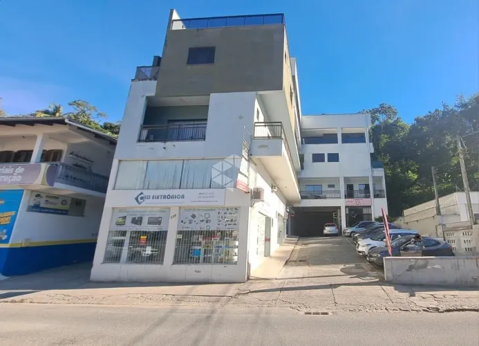 Vende-se prédio 4 pavimentos com 1541,86 m2 - Garcia - Blumennau - SC - área médica