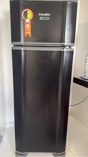 Geladeira Esmaltec RCD38 Pro Inverter 306L - Preta | Na Garantia do Fabricante