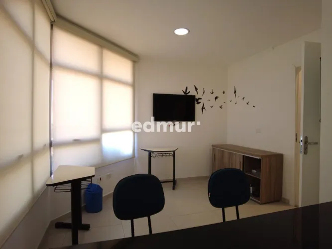SALA para ALUGUEL com 64m² no bairro Centro com 0 quartos e 1 vagas. Santo André, SP