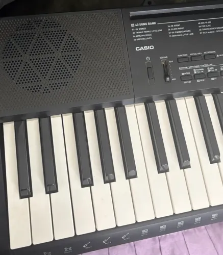 Teclado em perfeito estado 