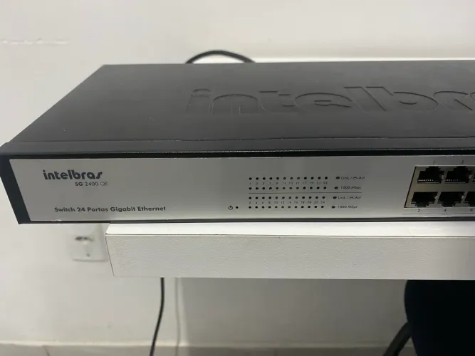SWITCH INTELBRAS 24 PORTAS 