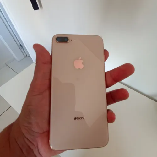 iPhone 8 plus 64gb
