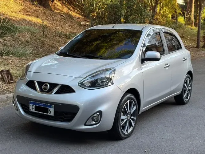 Nissan March SL 1.6 16V Flexstart 5P Aut. 2018