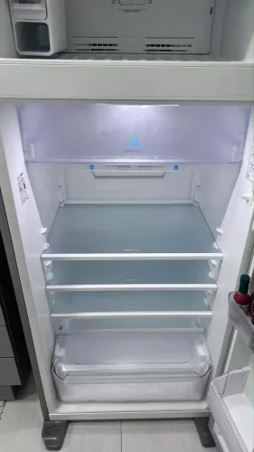 Geladeira Electrolux 474L