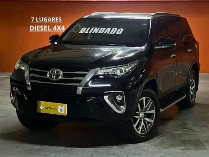Toyota Hilux SW4 SRX 4X4 2.8 TDI 16V Dies. Aut. 2019