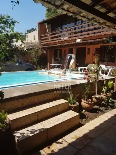 Casa com 4 quartos à venda, 360 m² por R$ 750.000 - Várzea das Moças - Niterói/RJ