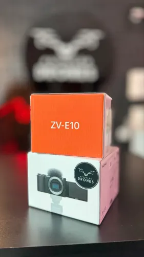 Câmera SONY ZV-e10 (LACRADA)