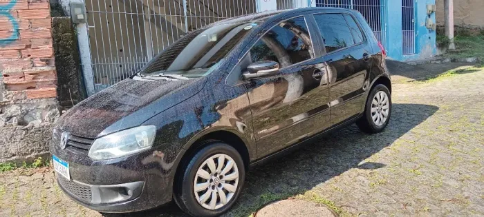 Volkswagen Fox 1.6 MI Total Flex 8V 5P 2014