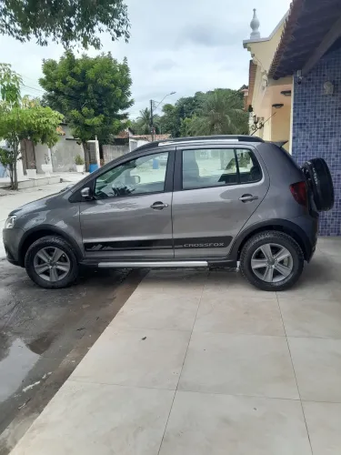 Volkswagen Crossfox 1.6 MI Total Flex 8V 5P 2012