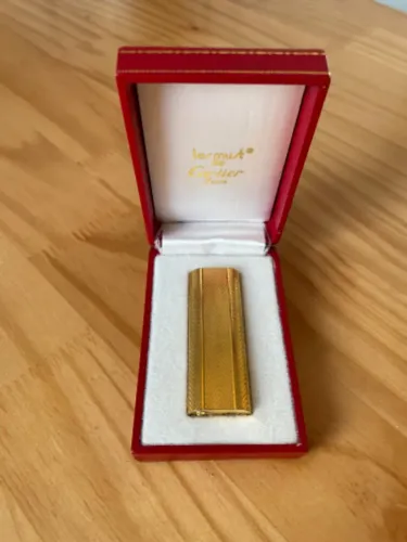 Isqueiro antigo Cartier