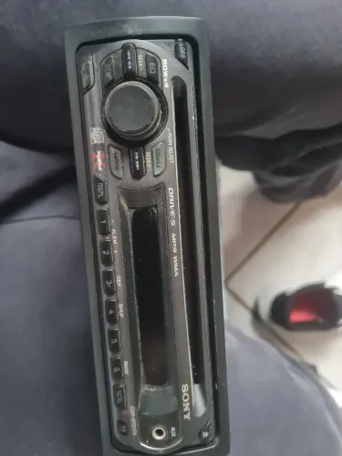 Rádio Sony antigo