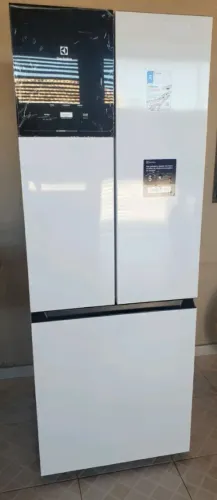 Geladeira Electrolux nova