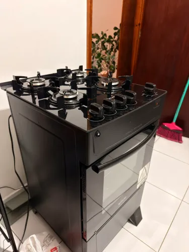 Fogão Atlas Mônaco Top Glass 4 Bocas com Mesa de Vidro e Acendimento Automático