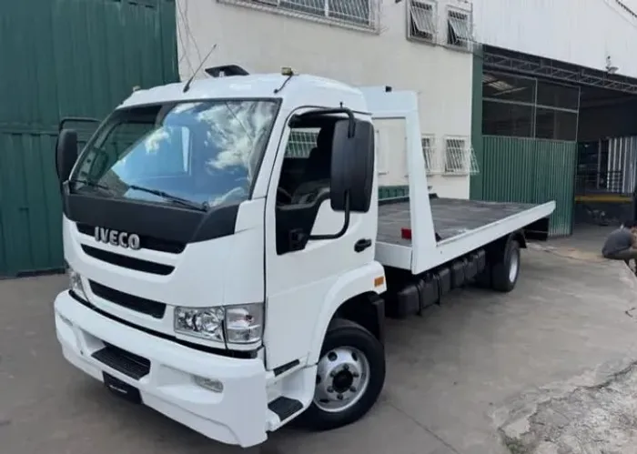 Iveco Vertis 90V16 Ano 2011