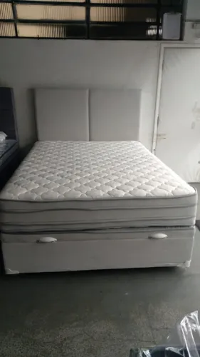 Cama casal em bucle cama,colchão e cabeceira 