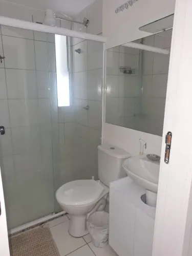 Alugo apt de excelente qualidade e locação.