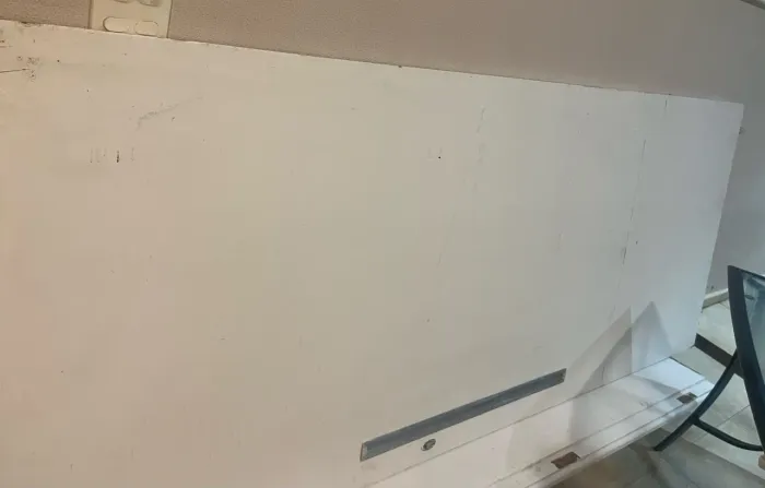 Porta de Correr 2,55 altura 0,98 largura os batentes vai junto