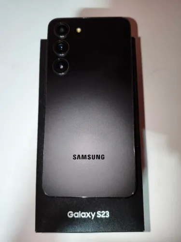 Samsung Galaxy S23 256gb