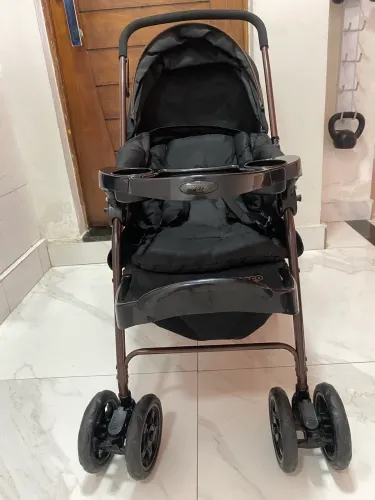 Vendo Carrinho de Bebê Alça Reversível Cosco Kids!
