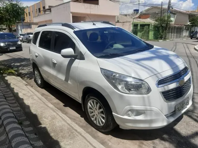 Chevrolet Spin LT 1.8 8V Econo.flex 5P Mec. 2015
