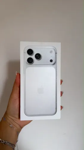 iPhone 17 ProMax 256GB