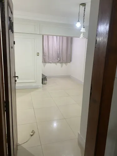 Alugo apartamento de 2 quartos na Doca.