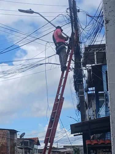 ? Eletricista Residencial, Predial e Comercial em Manaus | Atendimento Emergencial 24h