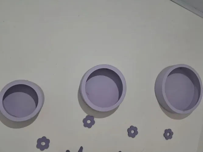 Nichos quarto infantil lilás 