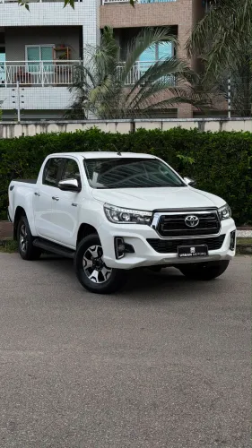 Toyota Hilux CD SR 4X4 2.8 TDI Diesel Aut. 2019