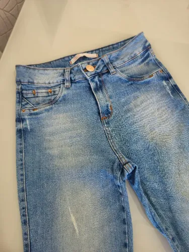 Vende-se calça jeans femina