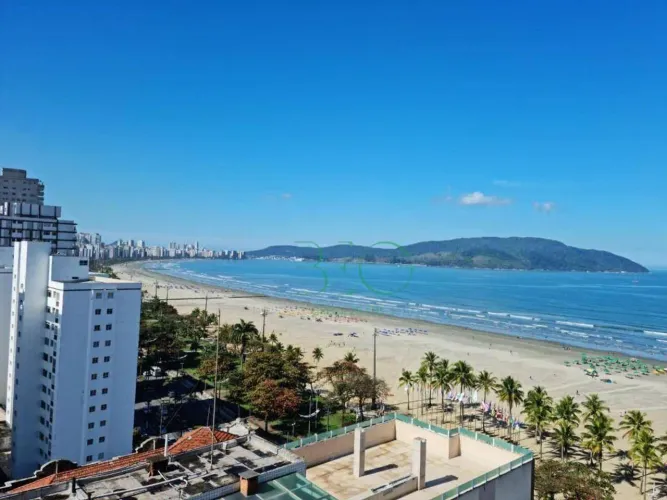 Apartamento 2 Dormitórios no Gonzaga | Vista Lateral para o Mar