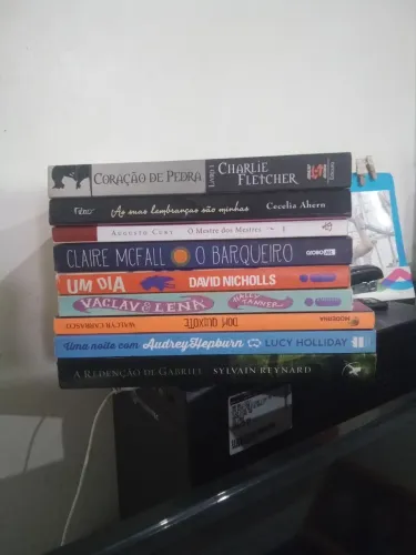 Vendo livros usados