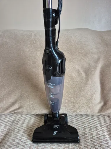 Aspirador de pó BRITÂNIA