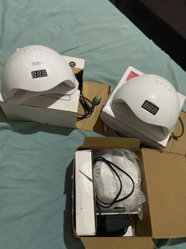 Kit de motor (com algumas brocas) + 2 cabines um
