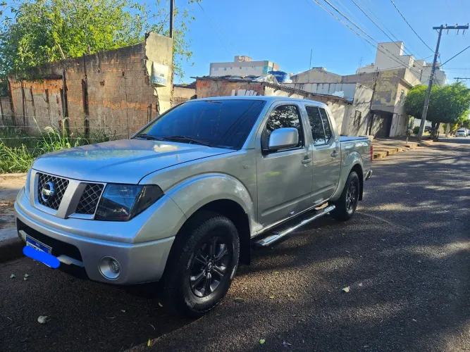 Nissan Frontier XE CD 4X2 2.5 TB Diesel 2013