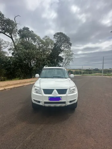 Mitsubishi Pajero TR4 2.0/ 2.0 Flex 16V 4X4 Aut. 2013